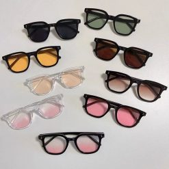 Kacamata Hitam Gradasi Pink Retro Unisex Fashion
